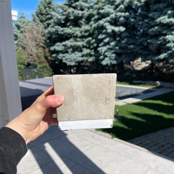 ✨ Snowflake Ceramic Planter | Colansanti's - Picture 4 of 6